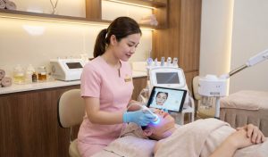 Điều Kiện Xét Tuyển Cao Đẳng Ngành Chăm Sóc Sắc Đẹp
